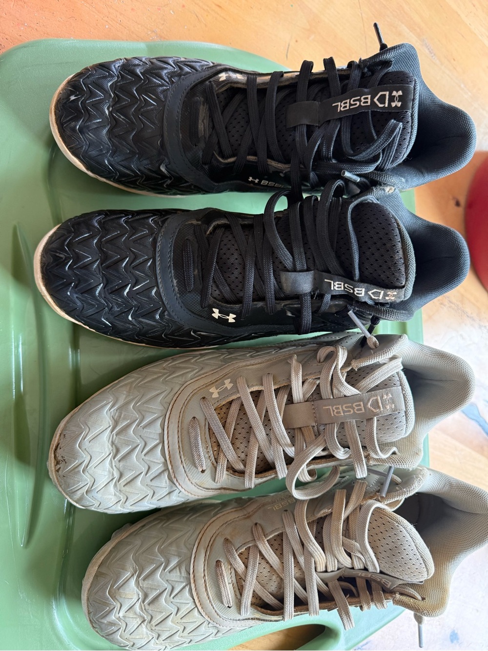 Under armour Bryce Harper molded baseball cleats 2 pair size 8